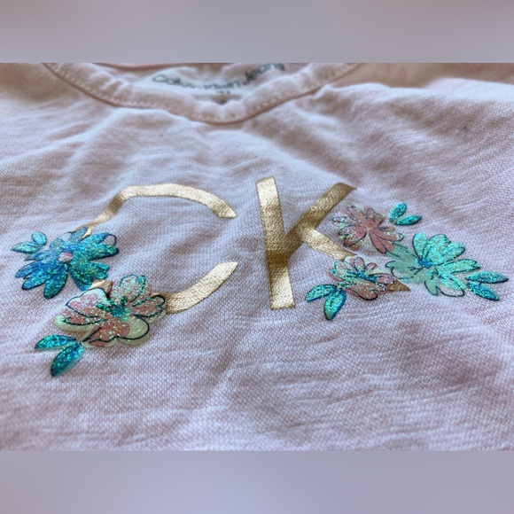 Calvin Klein 4T Tee - Picture 5 of 5